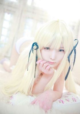 宫女趴撅着白嫩光屁股被打_国产剧在线观看完整版